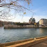 Bel Appartement Ile Saint Louis, Paris Centre
