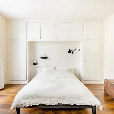 Bel Ile Saint Louis, Centre Homestay